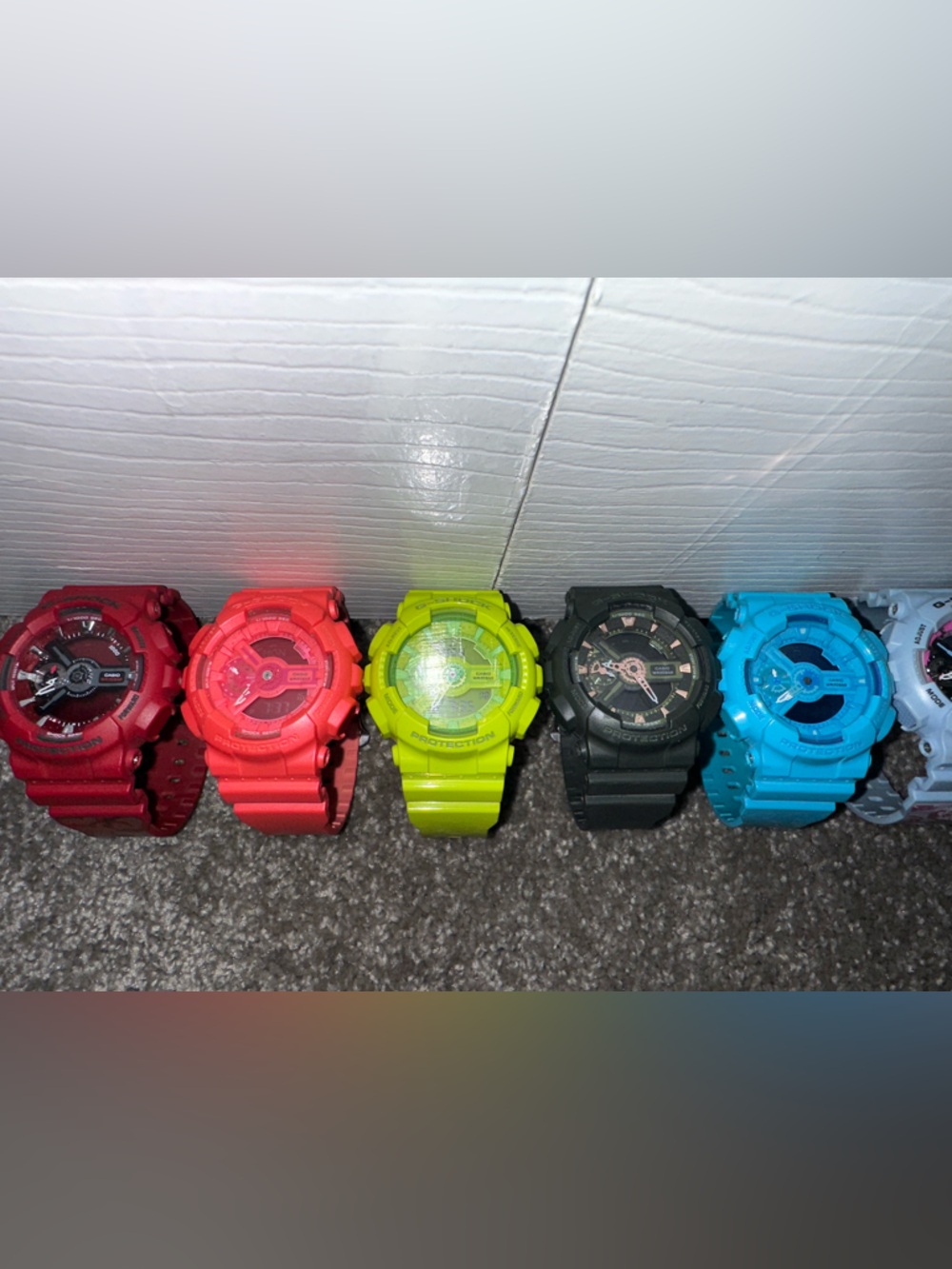 HUGE women’s g shock purge - Picture 2 of 7